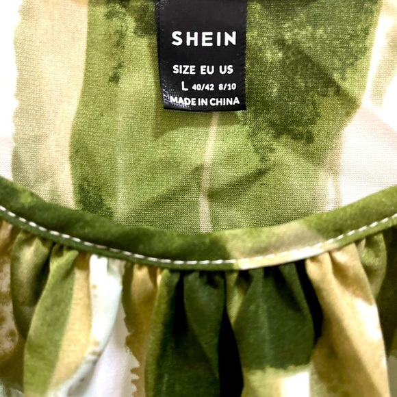 Shein Tank Top Spinach Green Paint Strokes - Picture 3 of 4